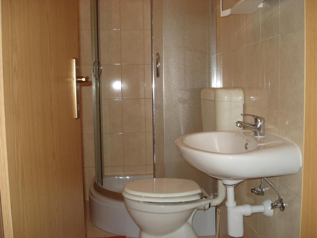 Apartments Smiljana Оміш Екстер'єр фото
